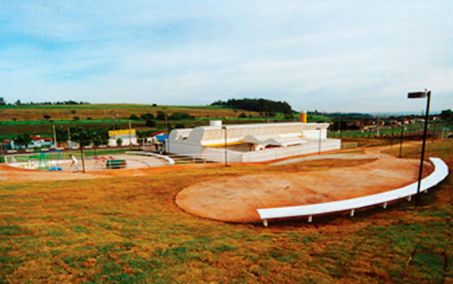 Creche e Base de Apoio Comunitário bairro Banca Sales